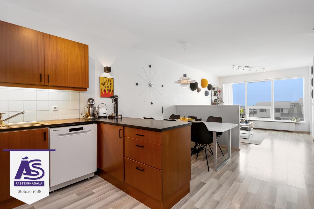 Kríuás 47 - 0207, 221 Hafnarfjörður
