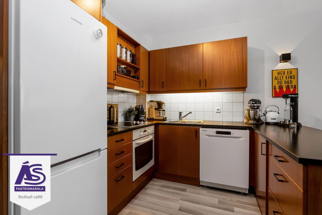 Kríuás 47 - 0207, 221 Hafnarfjörður