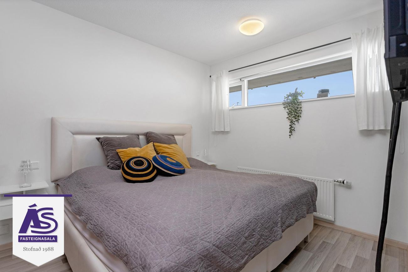 Kríuás 47 - 0207, 221 Hafnarfjörður