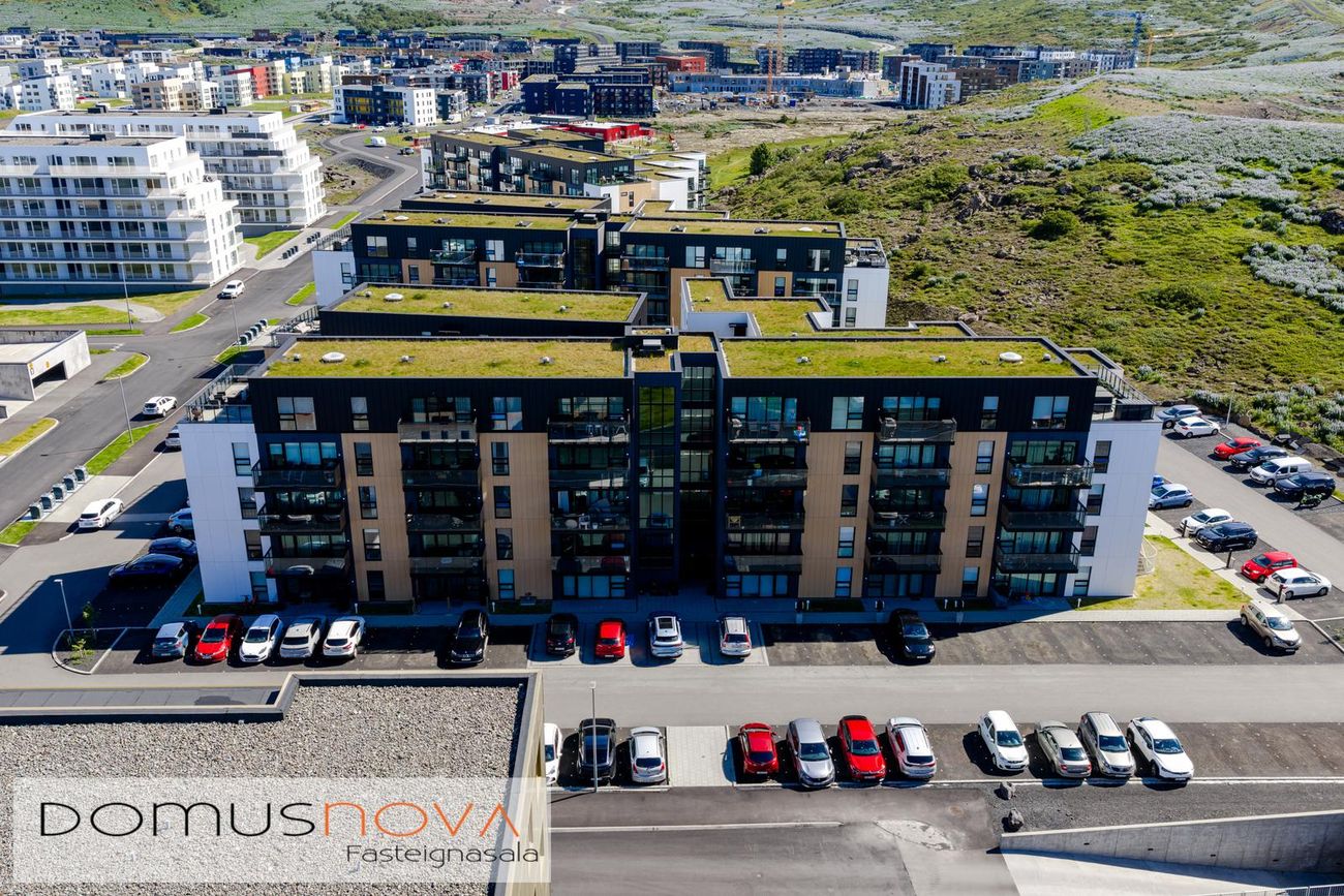 Áshamar 52, 221 Hafnarfjörður