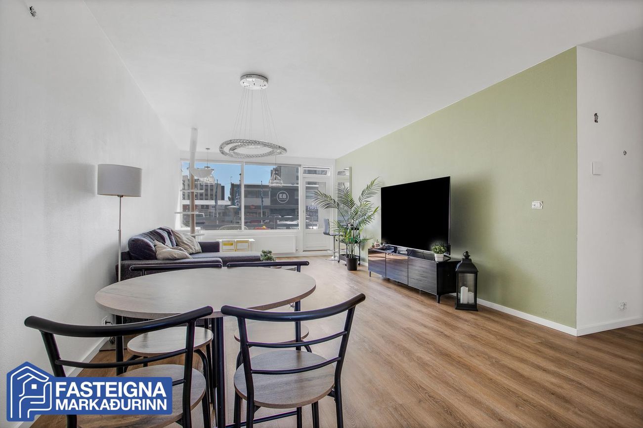 Efstihjalli 7 - 0201, 200 Kópavogur