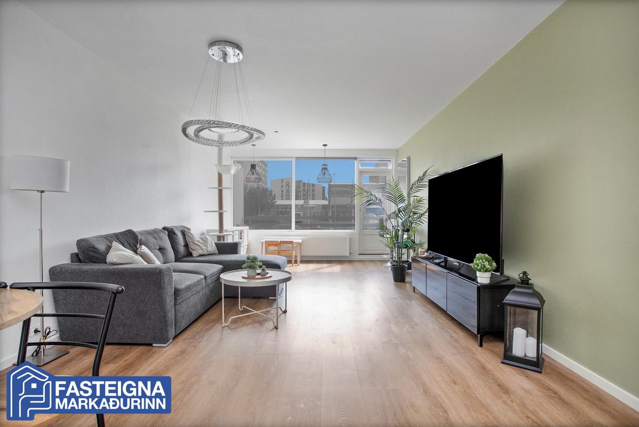 Efstihjalli 7 - 0201, 200 Kópavogur