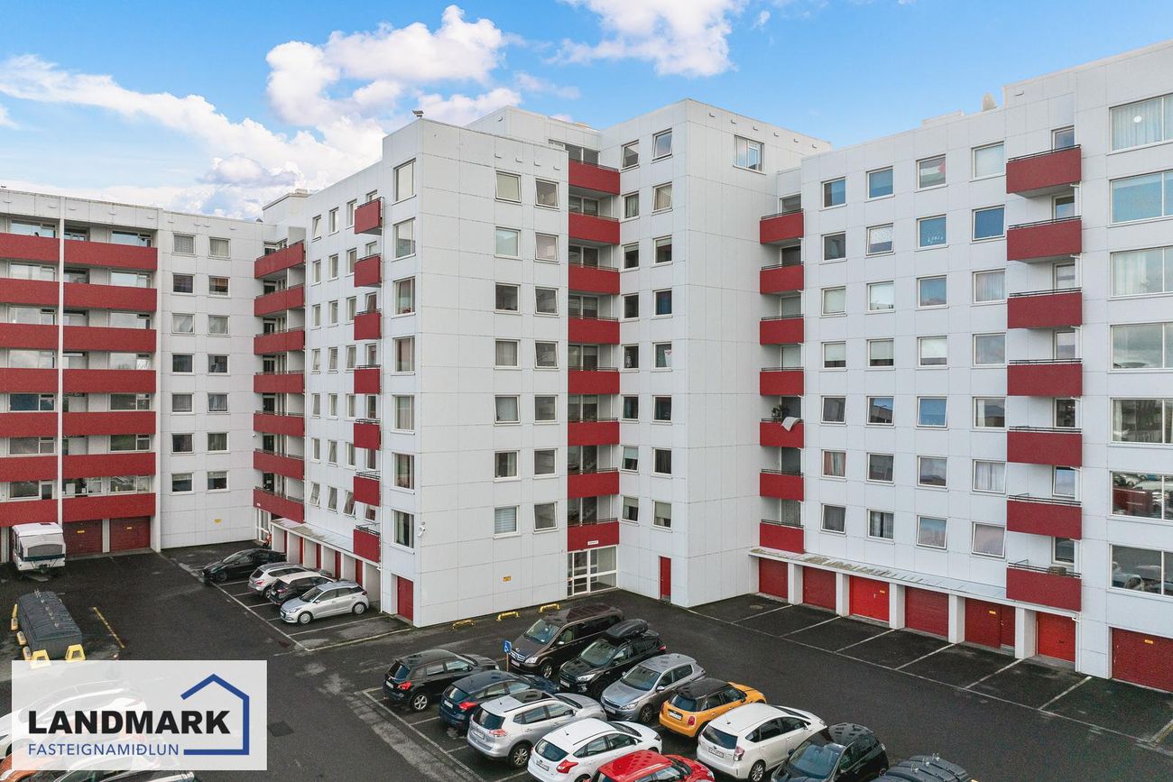 Asparfell 8, 111 Reykjavík