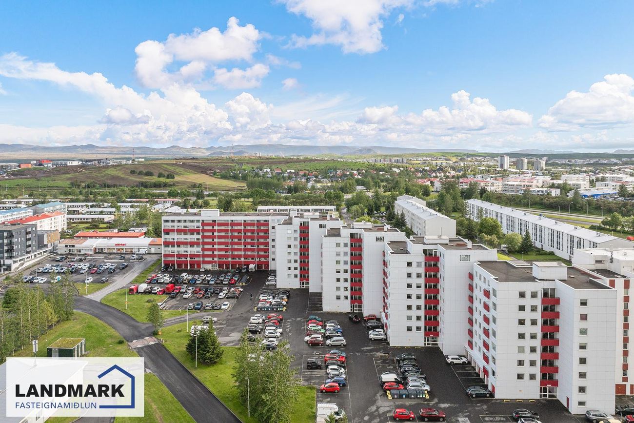 Asparfell 8, 111 Reykjavík