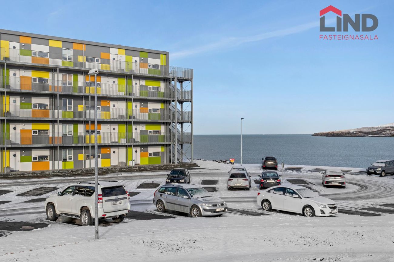 Jöfursbás 11C, 112 Reykjavík