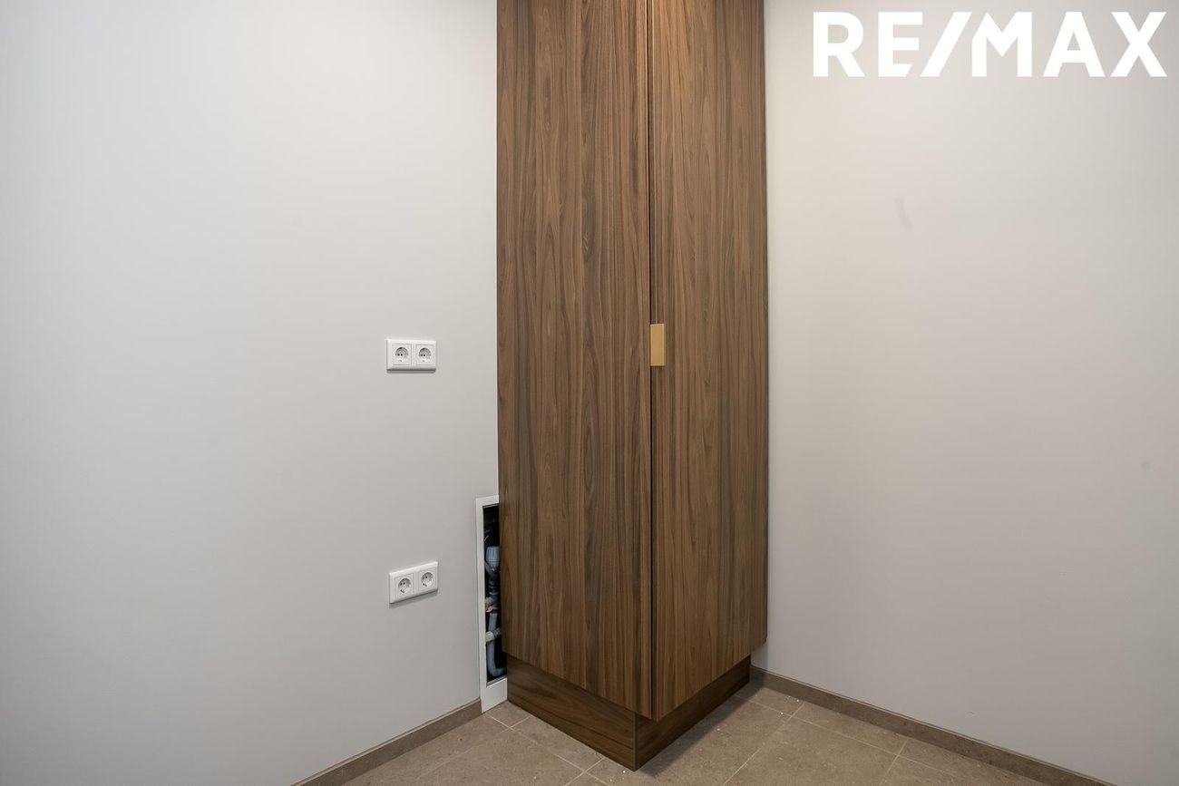 Mýrargata 37, 101 Reykjavík