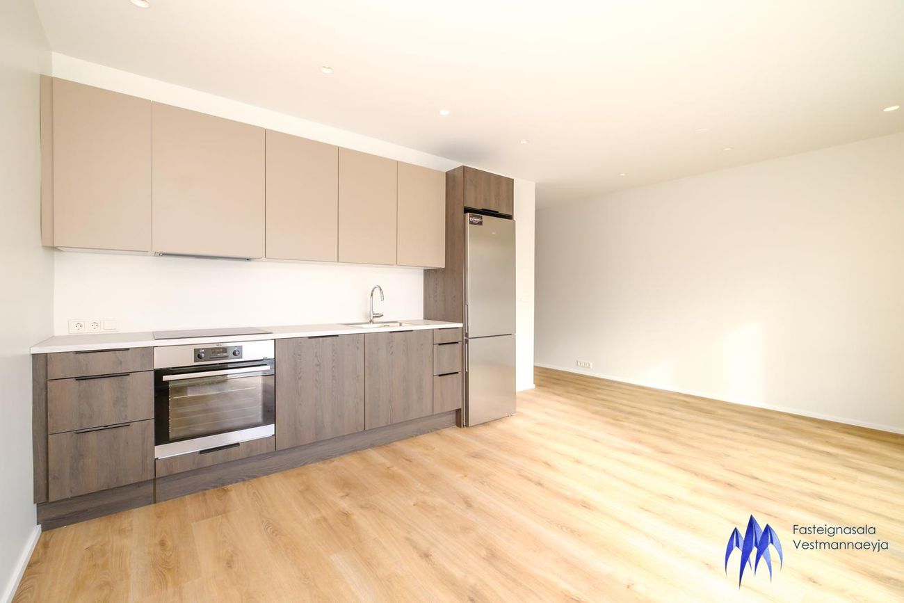 Sólhlíð 4 - 0102, 900 Vestmannaeyjabær