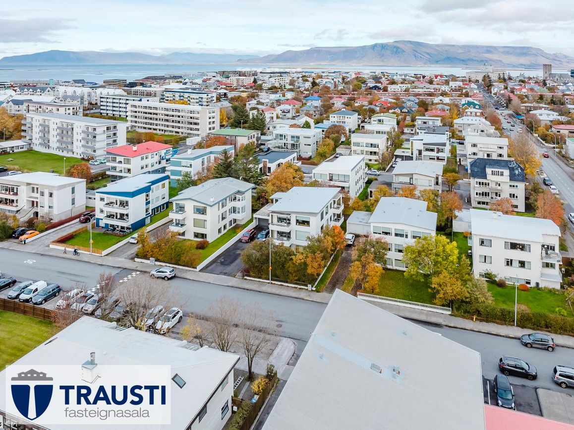 Hagamelur 46, 107 Reykjavík