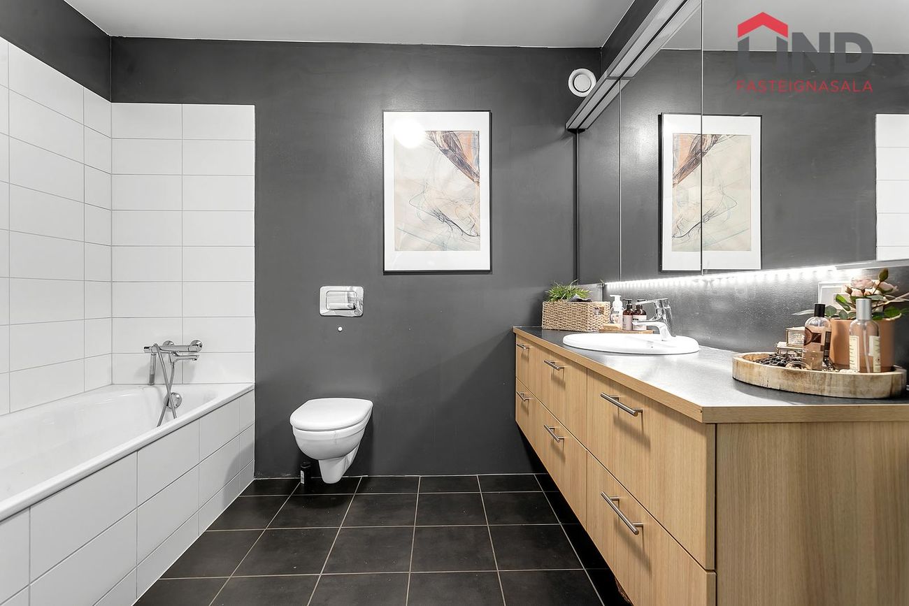 Vindakór 8 - 0001, 203 Kópavogur