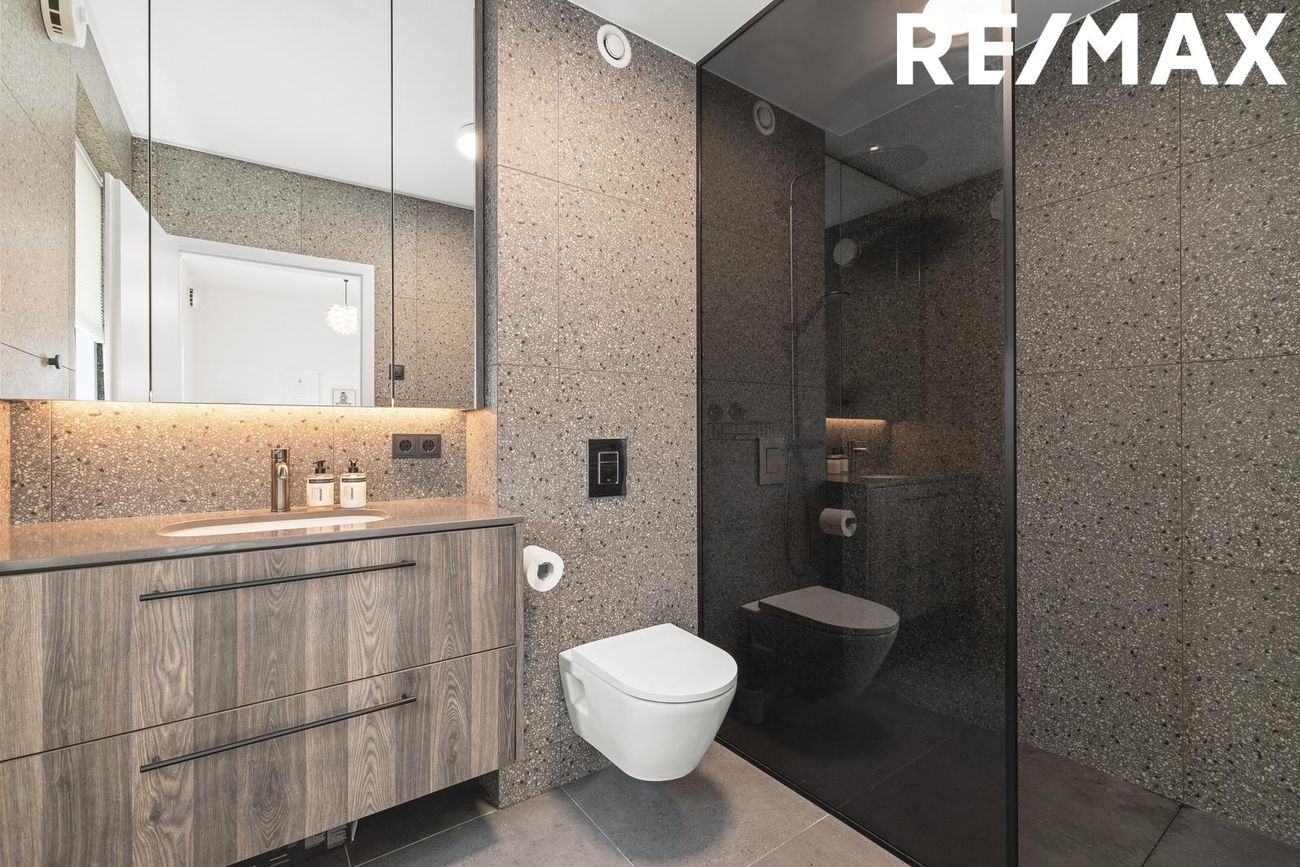 Dugguvogur 15, 104 Reykjavík