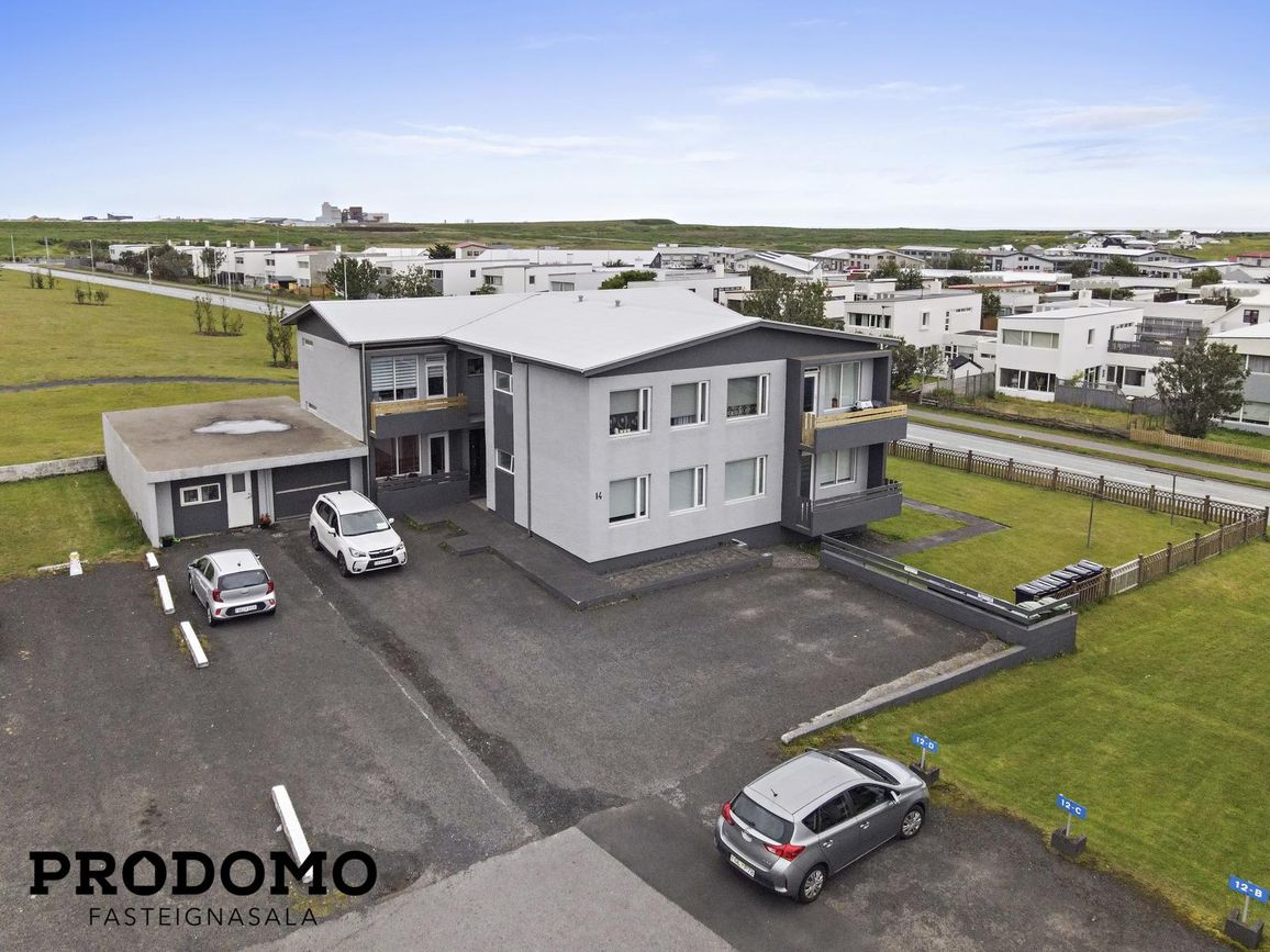 Háteigur 14, 230 Reykjanesbær