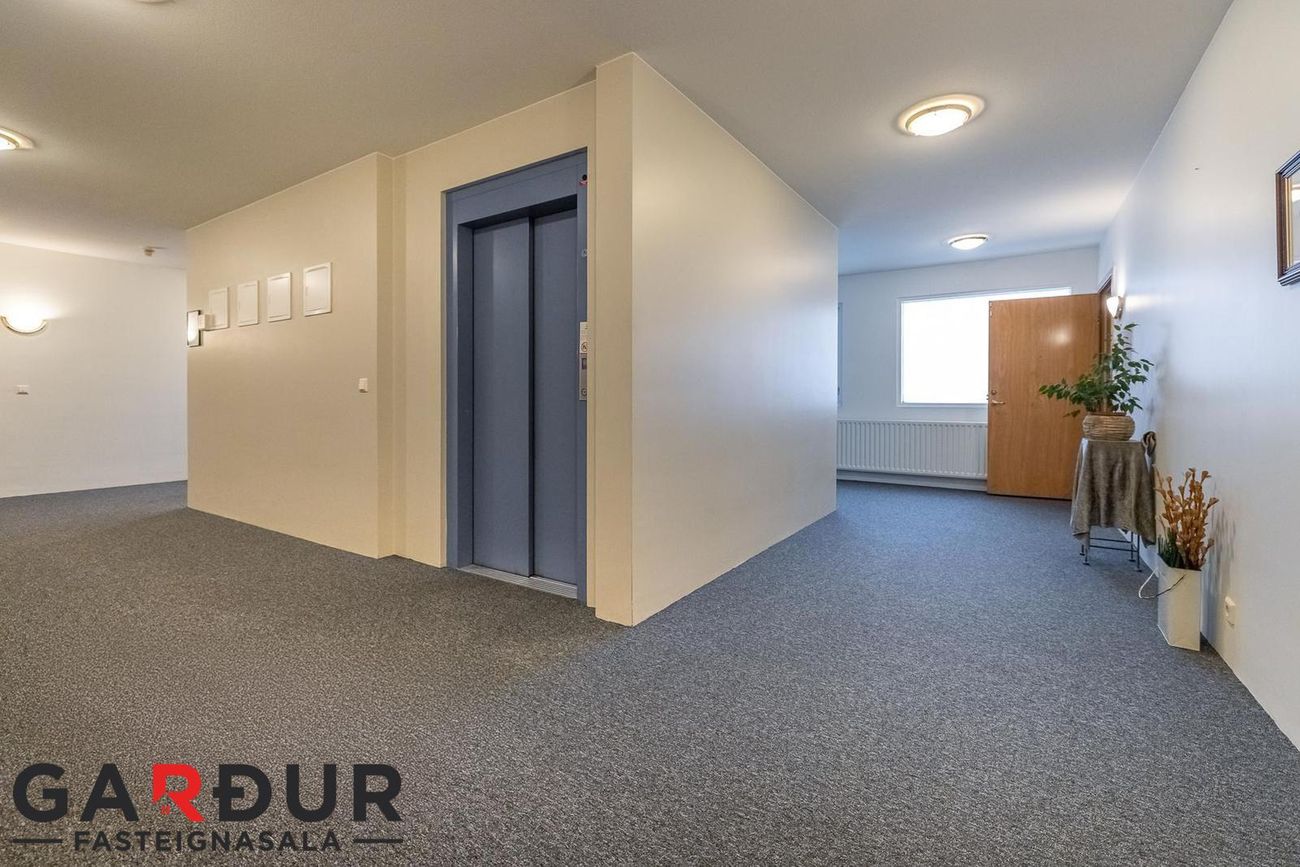 Kleppsvegur 62, 104 Reykjavík