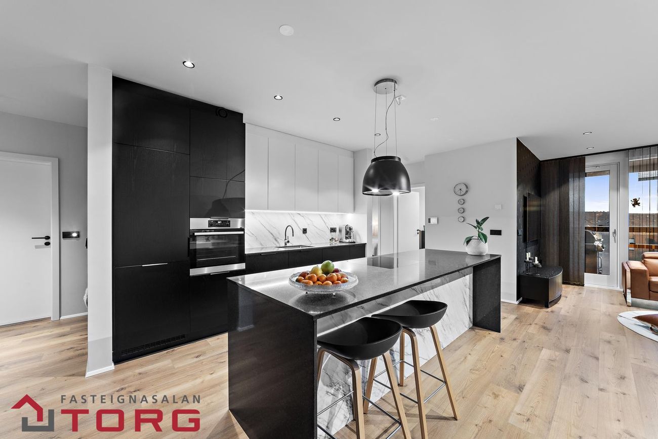 Holtsvegur 53 - 0302, 210 Garðabær