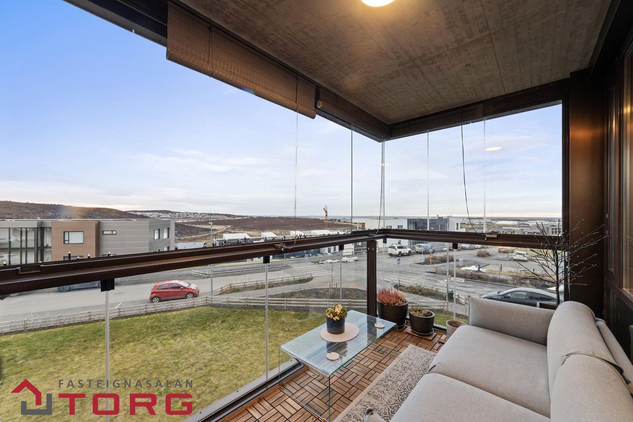 Holtsvegur 53 - 0302, 210 Garðabær