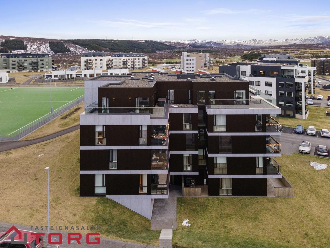 Holtsvegur 53 - 0302, 210 Garðabær