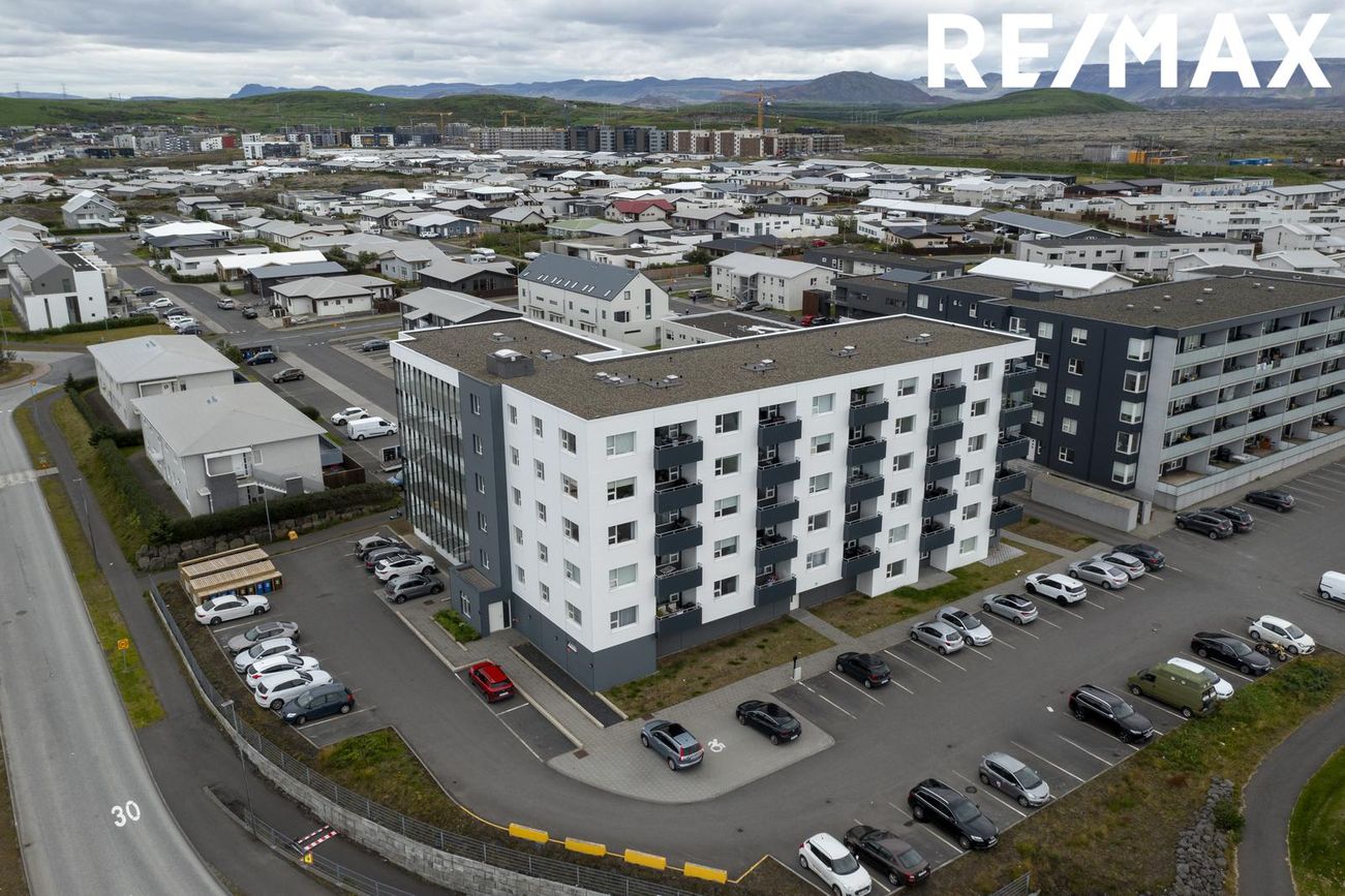 Eskivellir 11 - 0607, 221 Hafnarfjörður