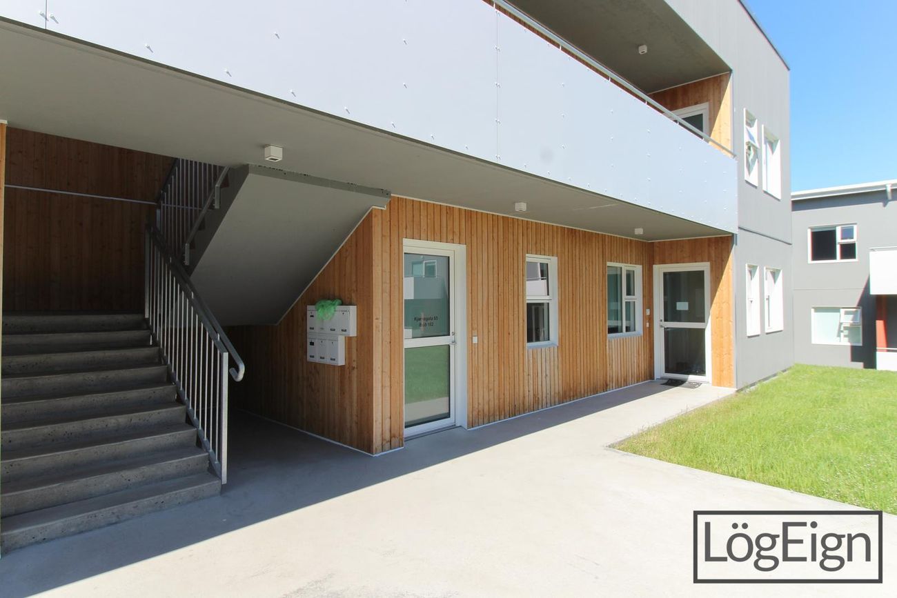 Kjarnagata 65, 600 Akureyri