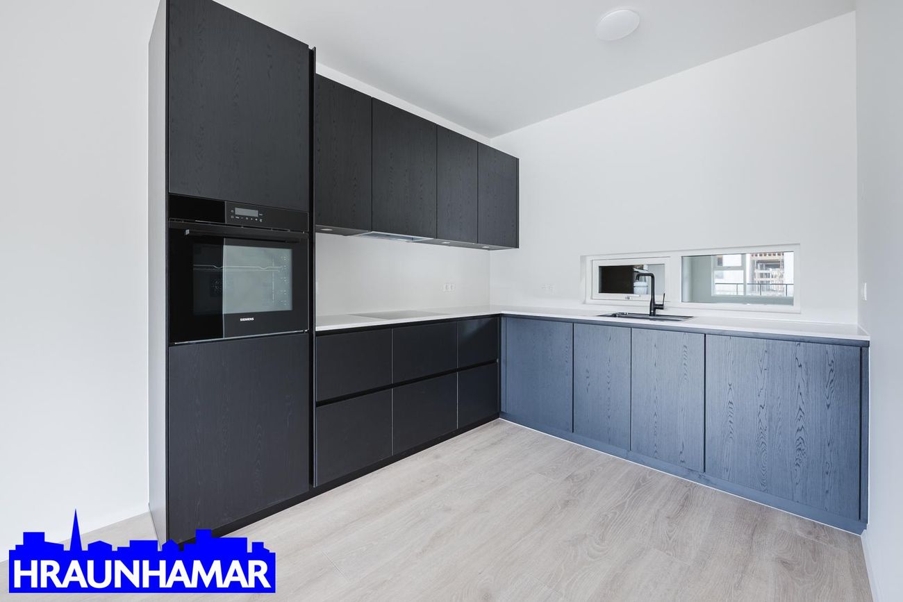 Baughamar 3 - 0302, 221 Hafnarfjörður