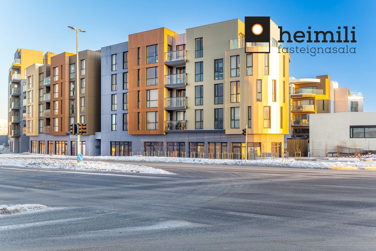 Grensásvegur 1F, 108 Reykjavík