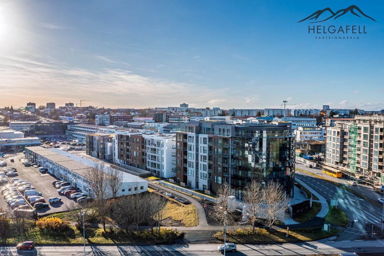 Grensásvegur 1F, 108 Reykjavík