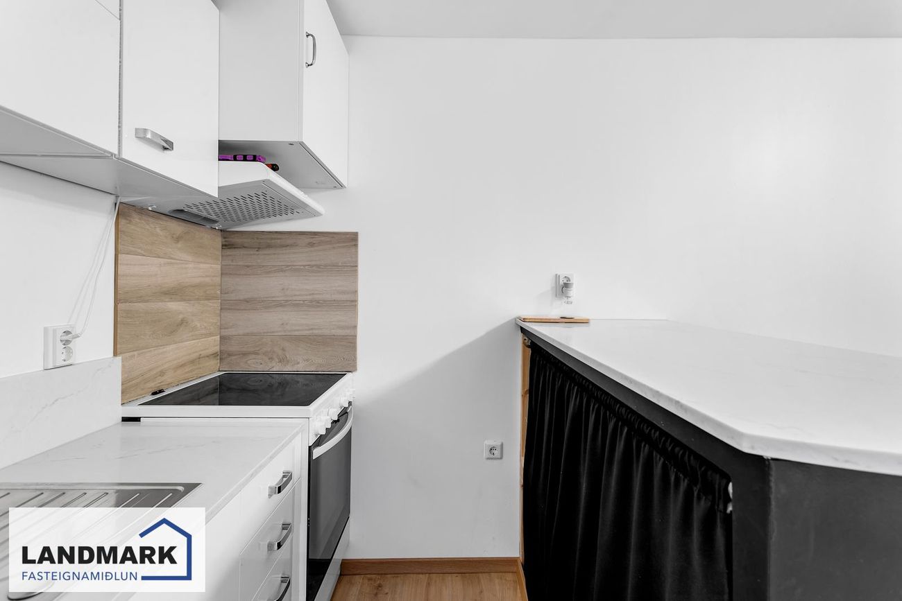 Fagrakinn 8, 220 Hafnarfjörður