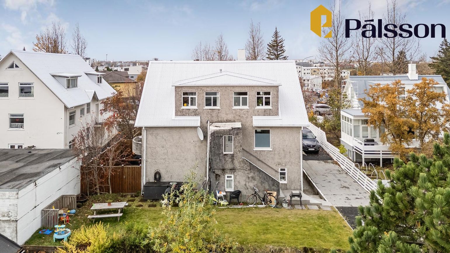 Langholtsvegur 93, 104 Reykjavík