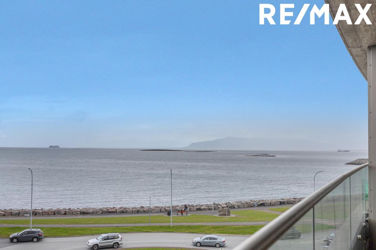 Hringbraut 120, 101 Reykjavík