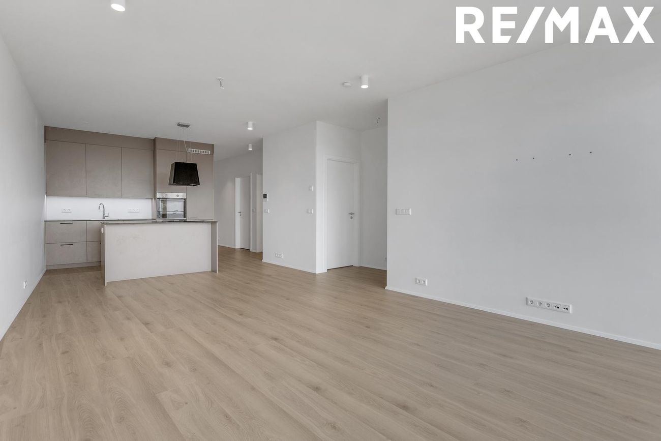 Hringbraut 120, 101 Reykjavík
