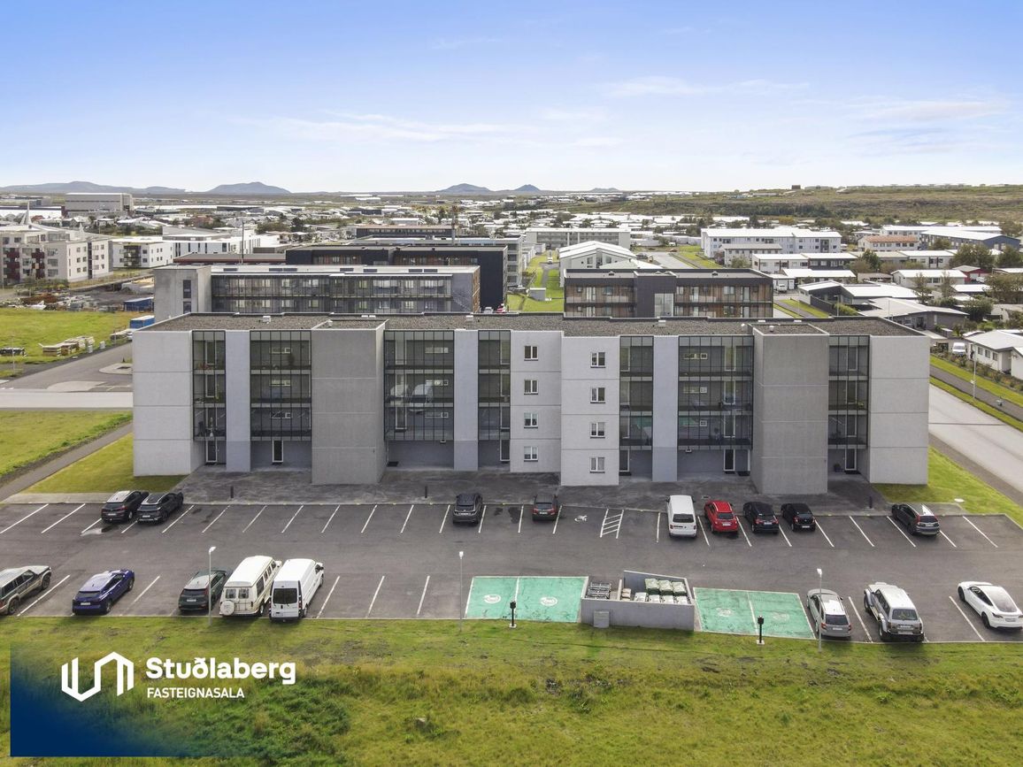 Krossmói 5, 260 Reykjanesbær