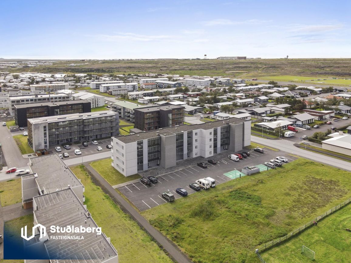 Krossmói 5, 260 Reykjanesbær