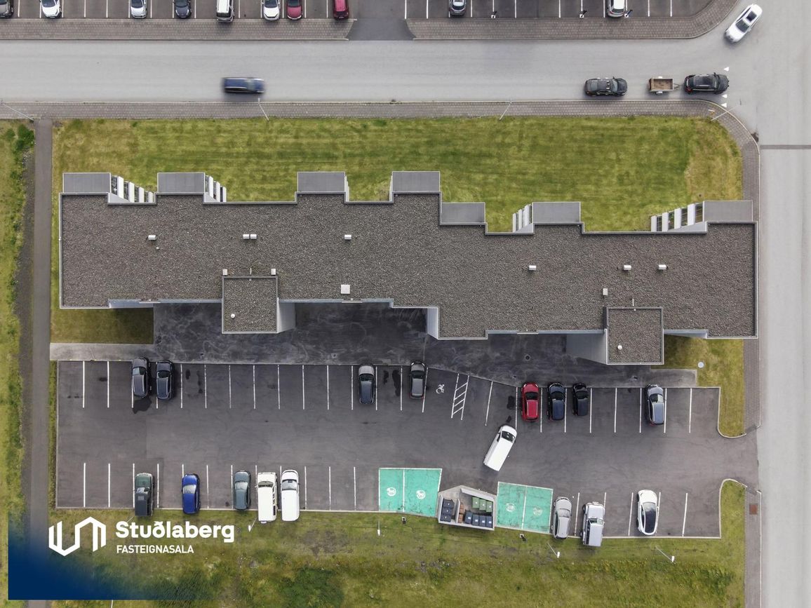 Krossmói 5, 260 Reykjanesbær