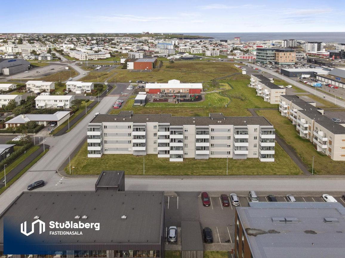 Krossmói 5, 260 Reykjanesbær