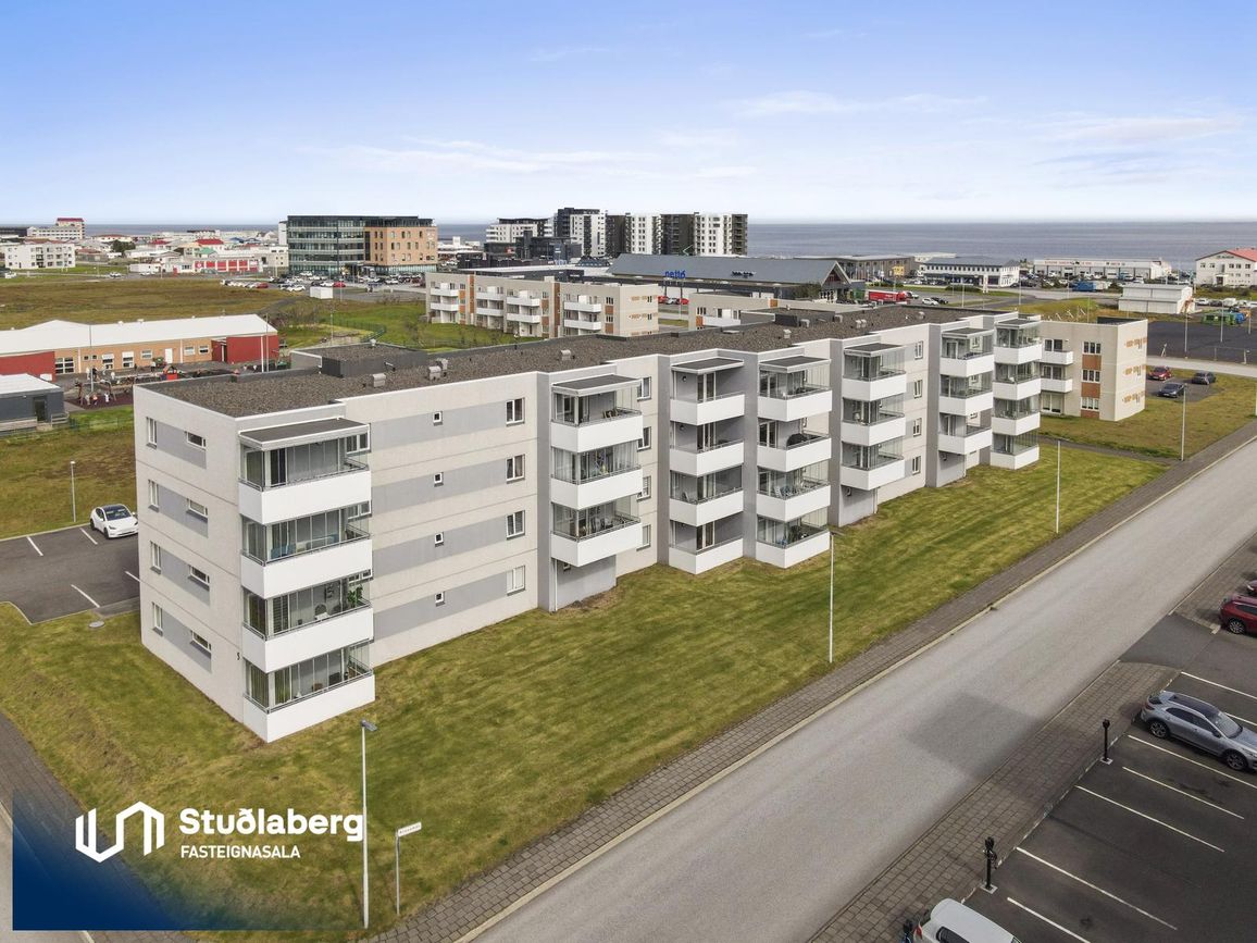 Krossmói 5, 260 Reykjanesbær