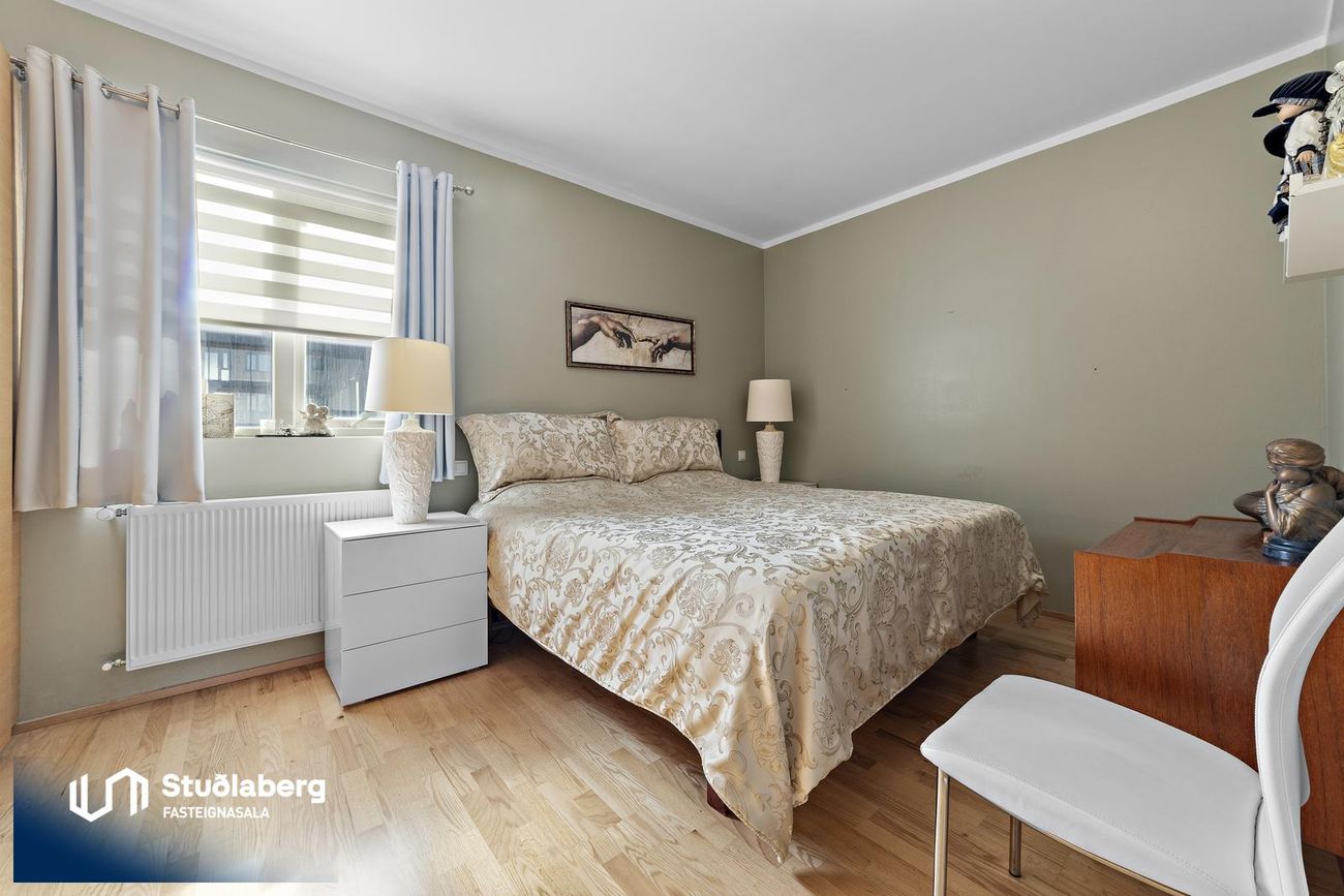 Krossmói 5, 260 Reykjanesbær