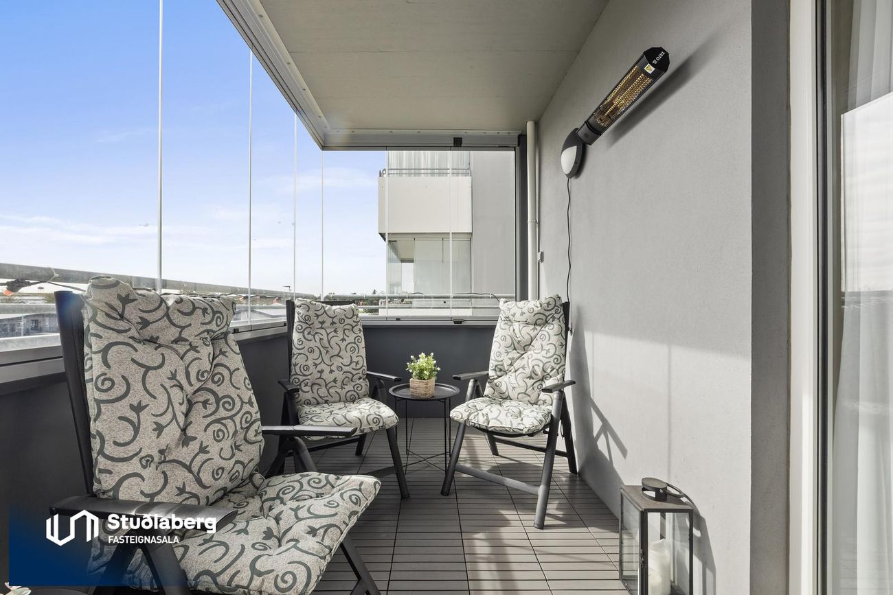 Krossmói 5, 260 Reykjanesbær