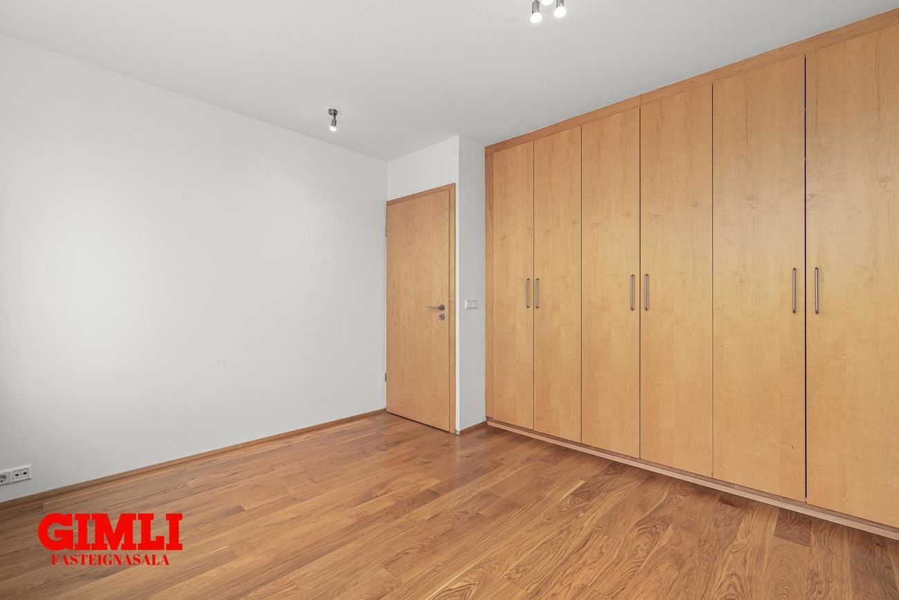 Bergstaðastræti 13, 101 Reykjavík