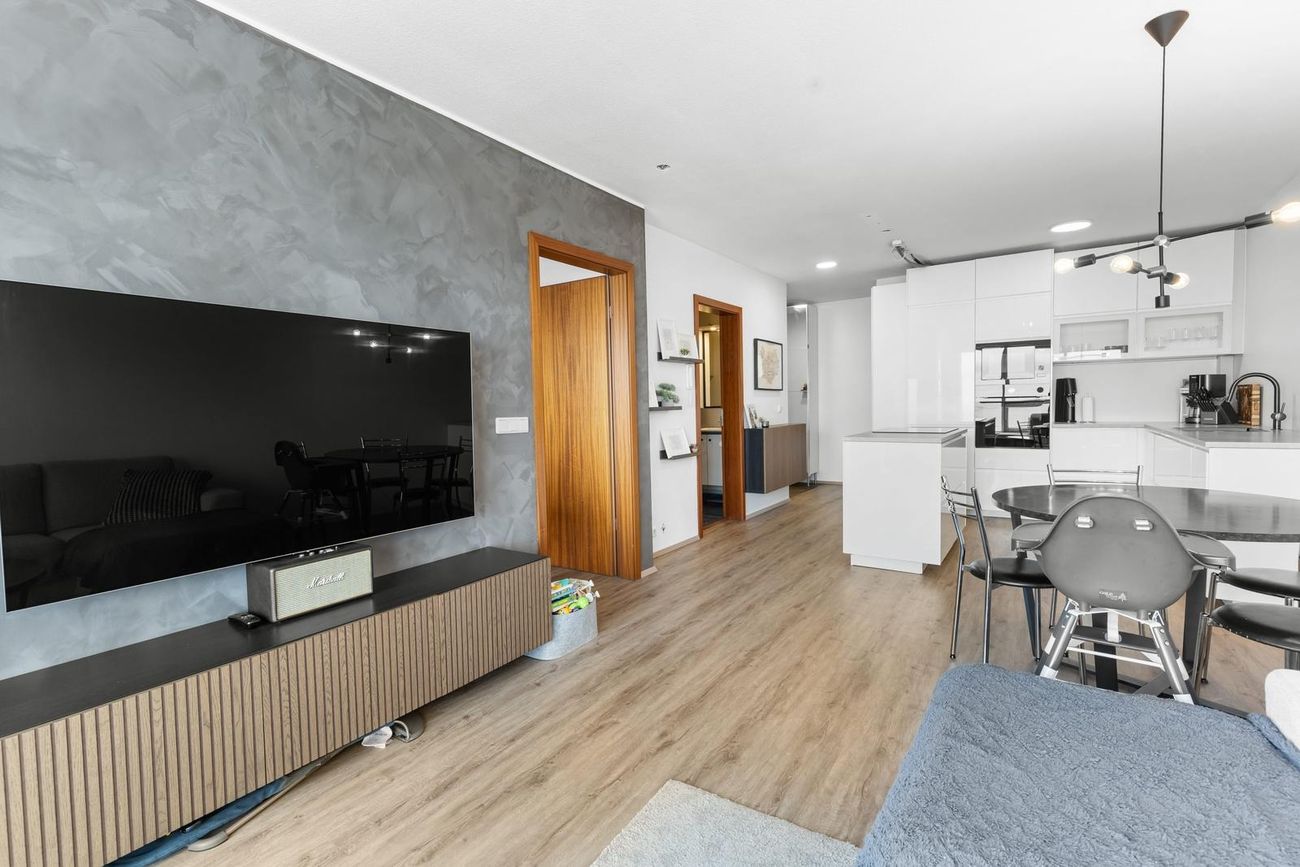 Kríuás 47 - 0305, 221 Hafnarfjörður