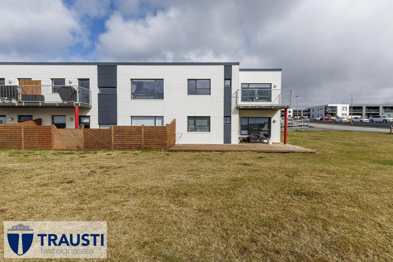 Reynidalur 1, 260 Reykjanesbær