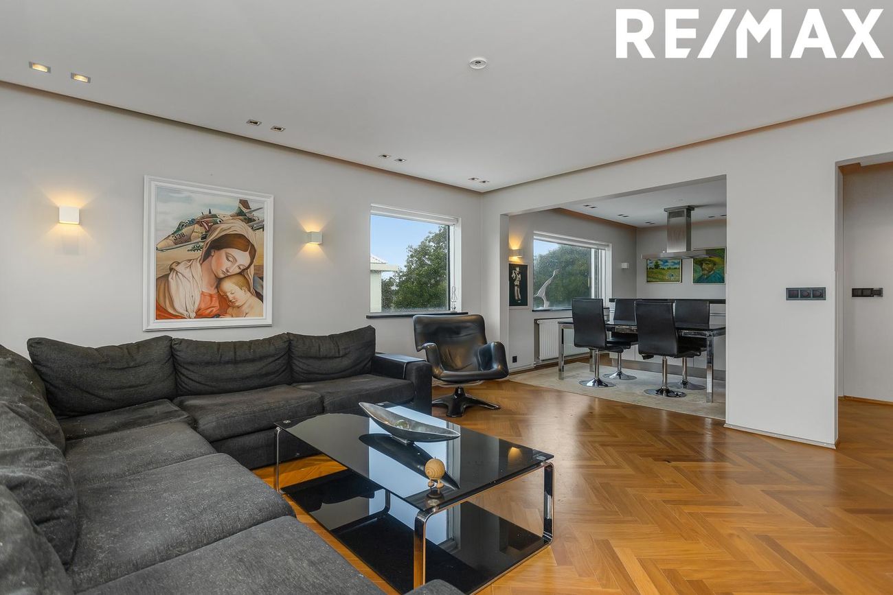 Laugateigur 12, 105 Reykjavík