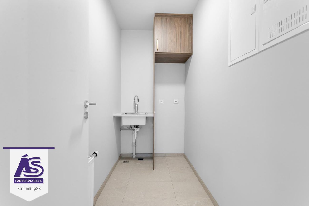 Hringhamar 31 - 0501, 221 Hafnarfjörður