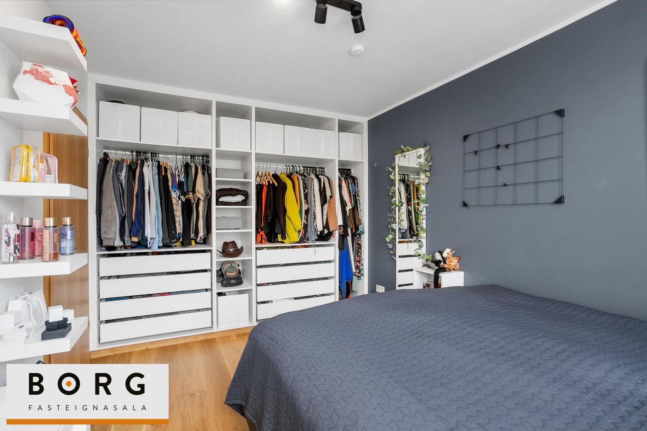 Lindasmári 9, 201 Kópavogur