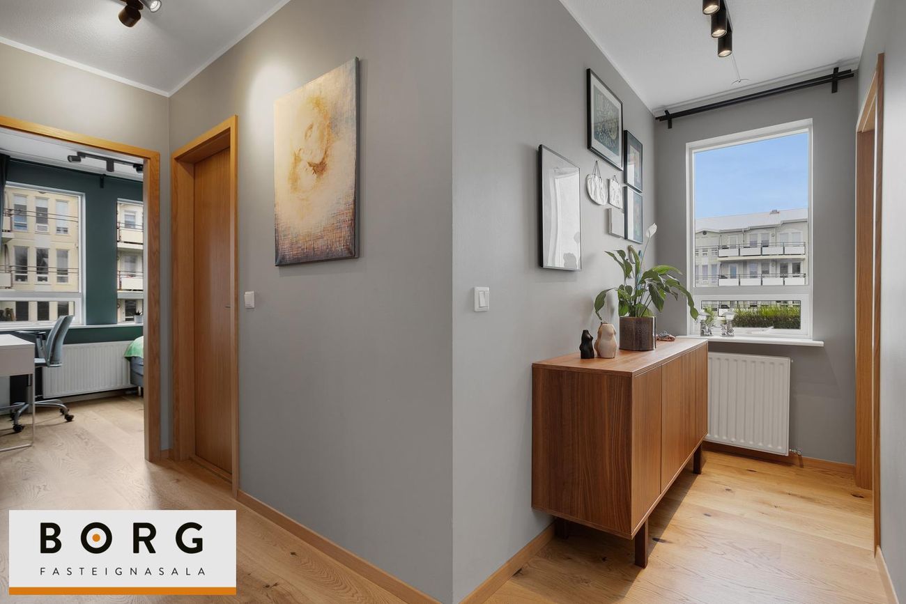 Lindasmári 9, 201 Kópavogur