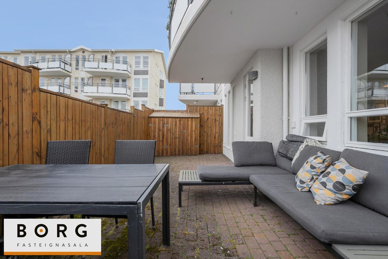 Lindasmári 9, 201 Kópavogur