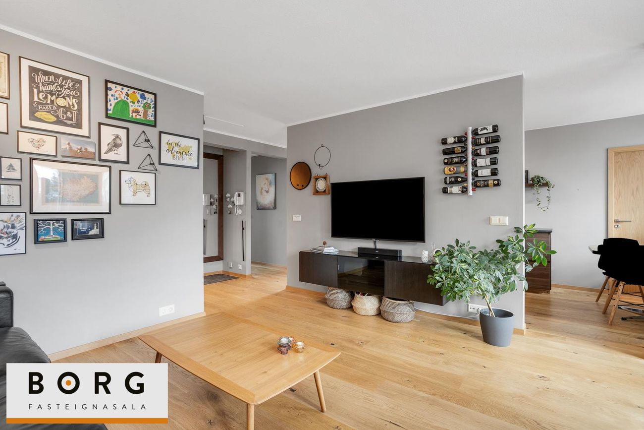 Lindasmári 9, 201 Kópavogur