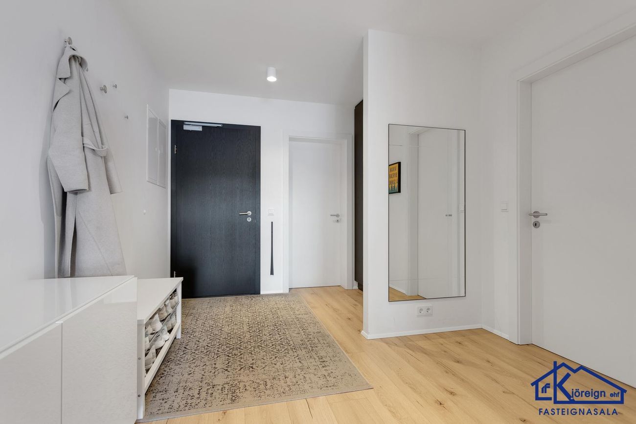 Naustavör 42, 200 Kópavogur