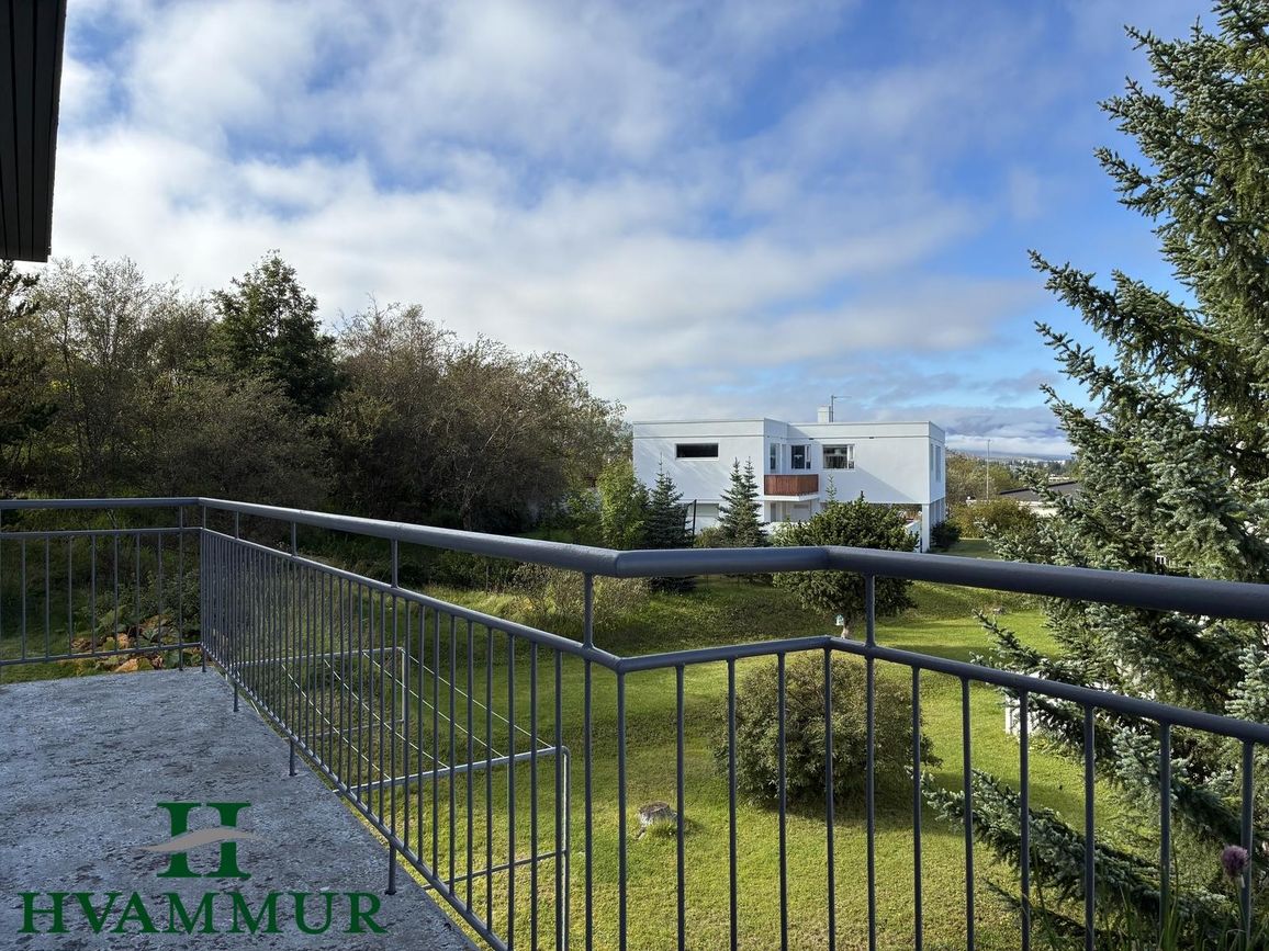 Þórunnarstræti 129, 600 Akureyri