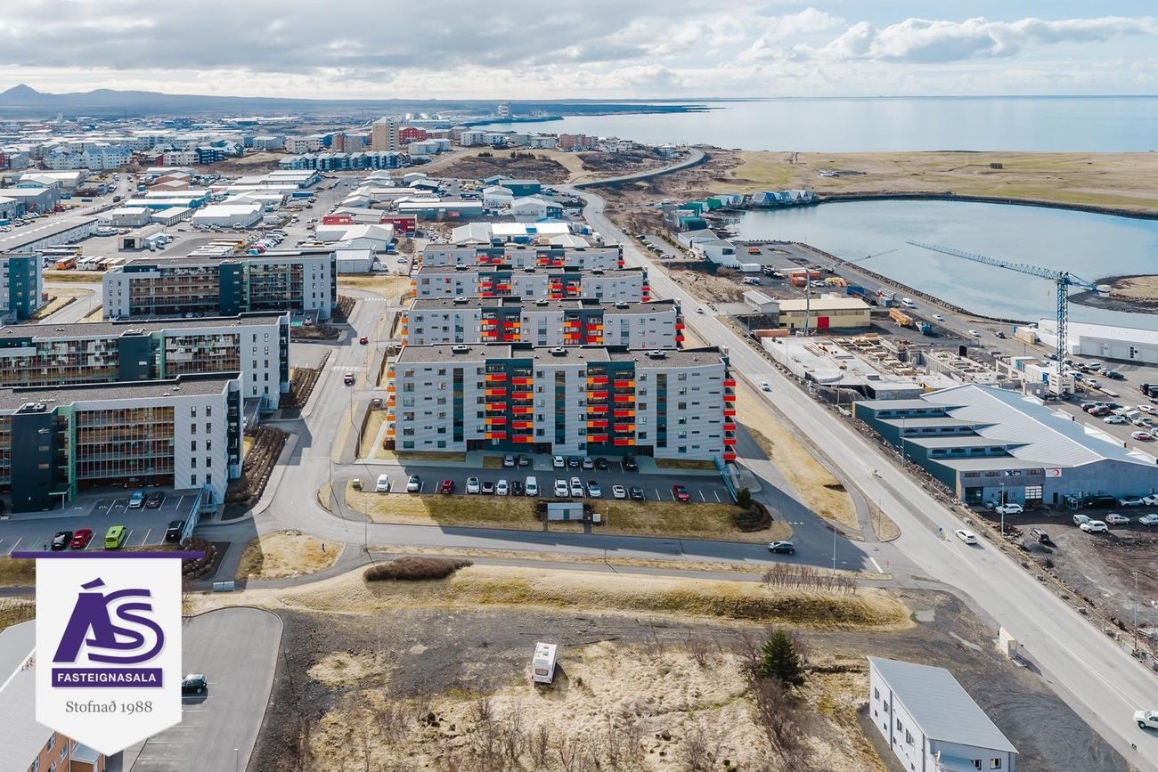 Skipalón 6 - 0605, 220 Hafnarfjörður