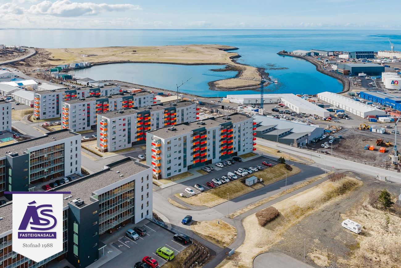Skipalón 6 - 0605, 220 Hafnarfjörður