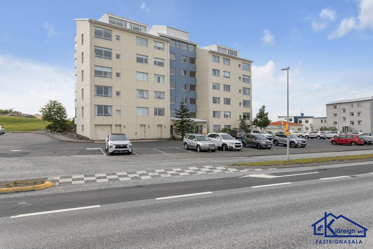 Kleppsvegur 62, 104 Reykjavík