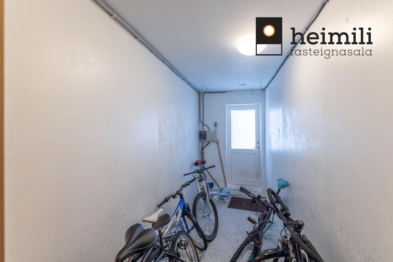 Álfheimar 32, 104 Reykjavík